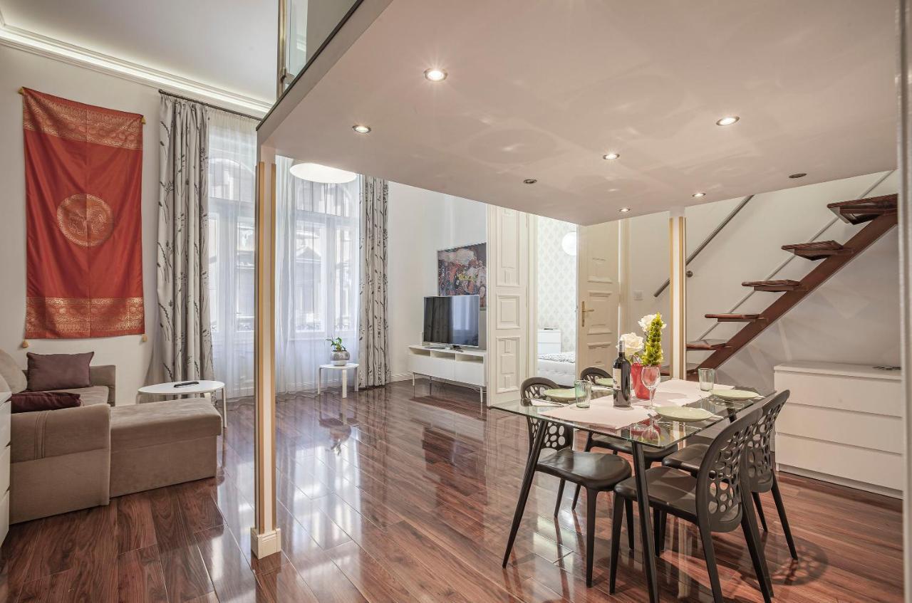 דירות בודפשט Luxury Art Deco Flat / Big Balcony מראה חיצוני תמונה