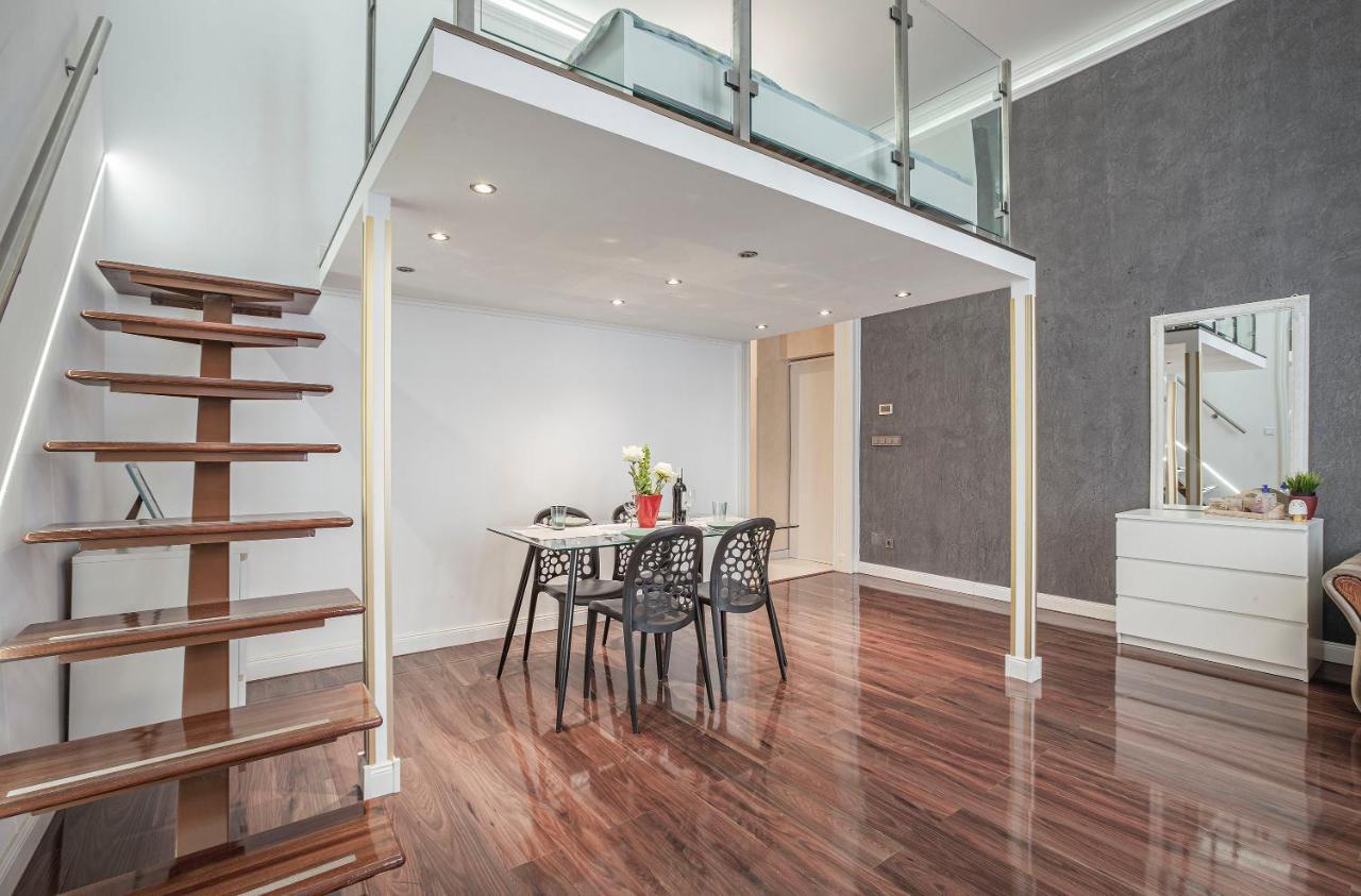 דירות בודפשט Luxury Art Deco Flat / Big Balcony מראה חיצוני תמונה