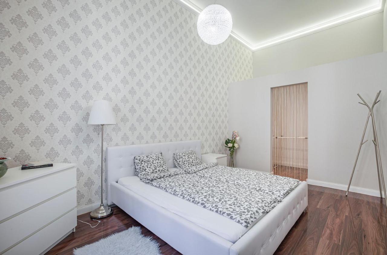 דירות בודפשט Luxury Art Deco Flat / Big Balcony מראה חיצוני תמונה